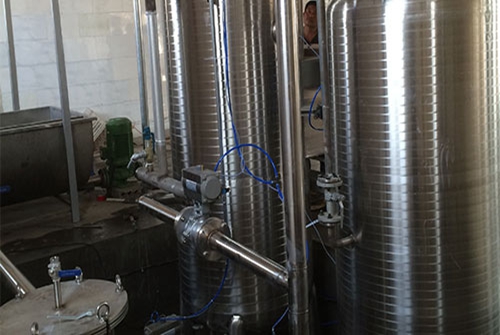 油炸流水線開機準備和低溫真空油炸機特點